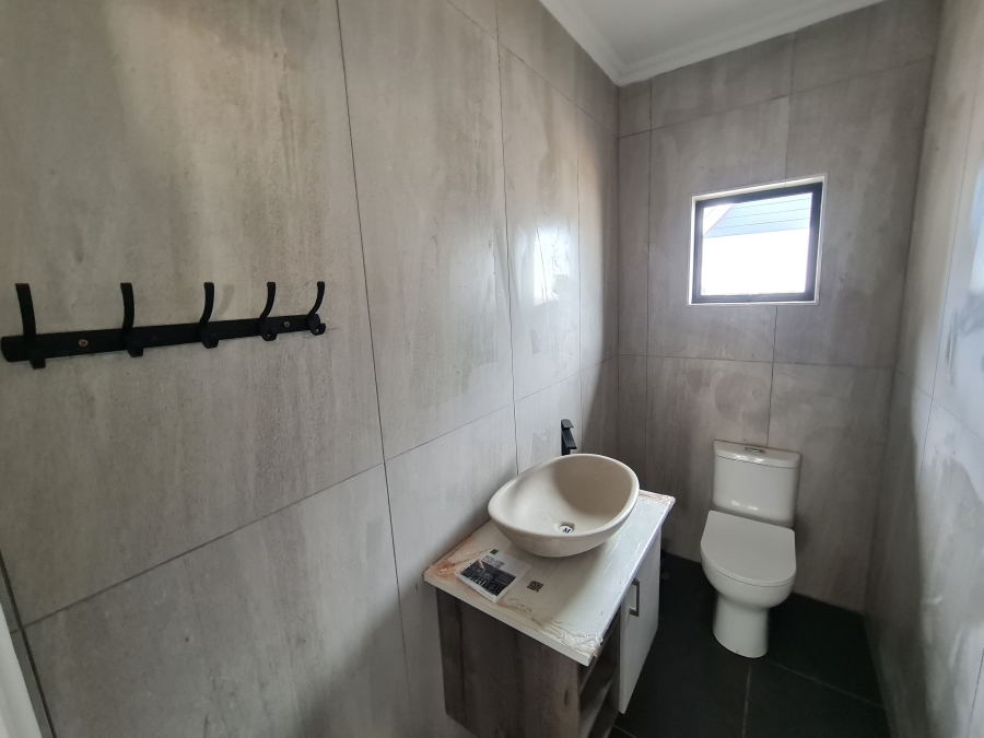 3 Bedroom Property for Sale in Marina Martinique Eastern Cape